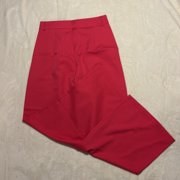 Elegant Pink Women's Pants - Picture 4 of 4